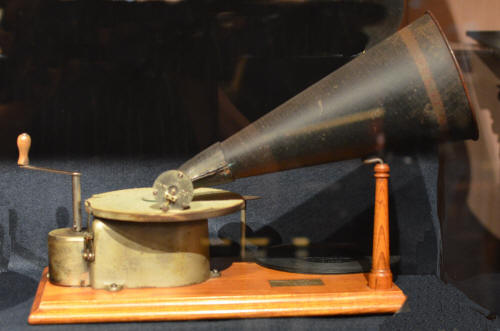 The Victor-Victrola Page